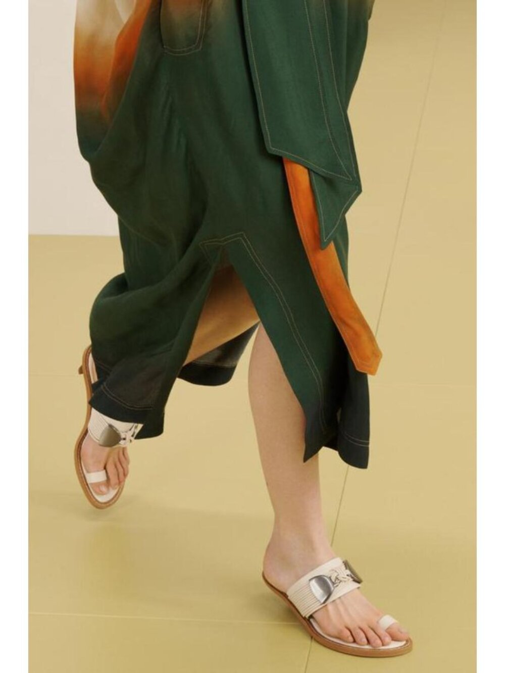 ZARA PRNT DRSS 16 - Picture 5 of 11